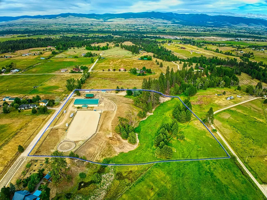 511 Hudson Lane Victor MT 59875