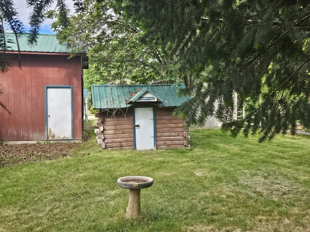 287 Cooper Lane Hamilton MT 59840