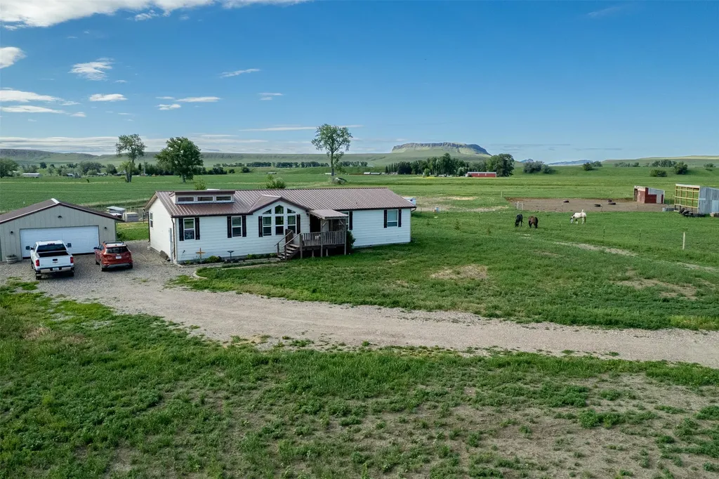 12710 Mt Highway 200 Simms MT 59477