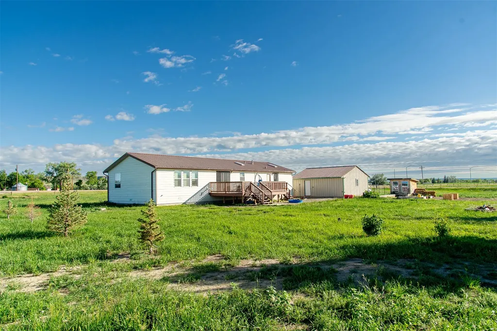 12710 Mt Highway 200 Simms MT 59477