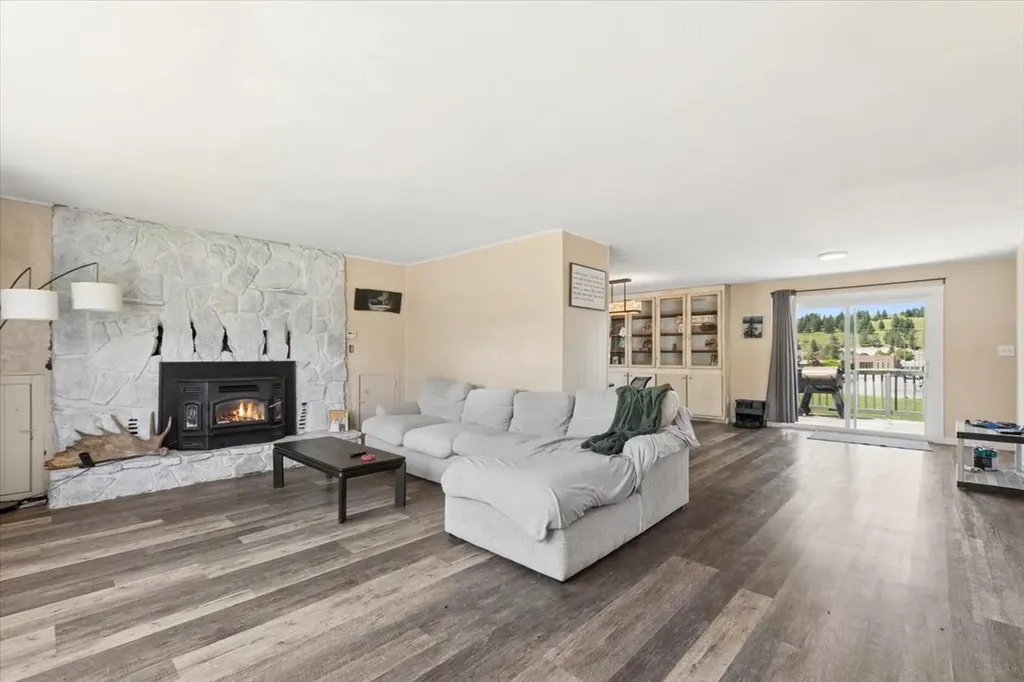 823 5th Avenue E Eureka MT 59917
