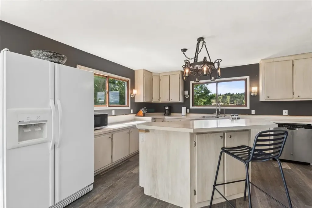 823 5th Avenue E Eureka MT 59917