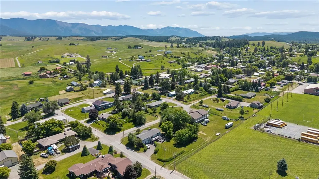 823 5th Avenue E Eureka MT 59917