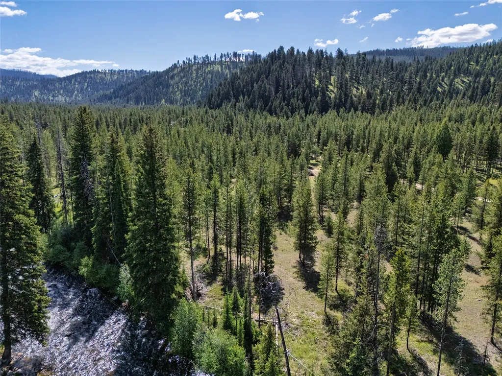 Nhn Happy Acres Lane Sula MT 59871