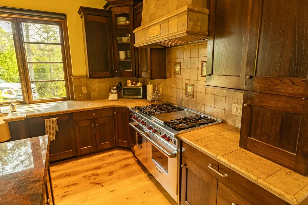 13521 Bug Creek Road Bigfork MT 59911