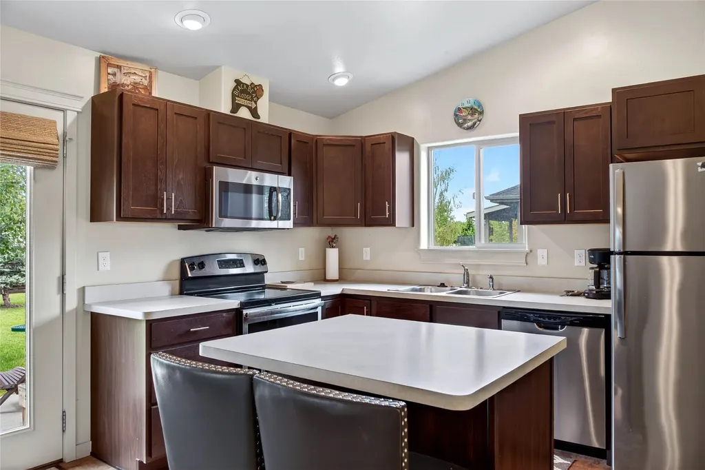 174 Lazy Creek Way Kalispell MT 59901