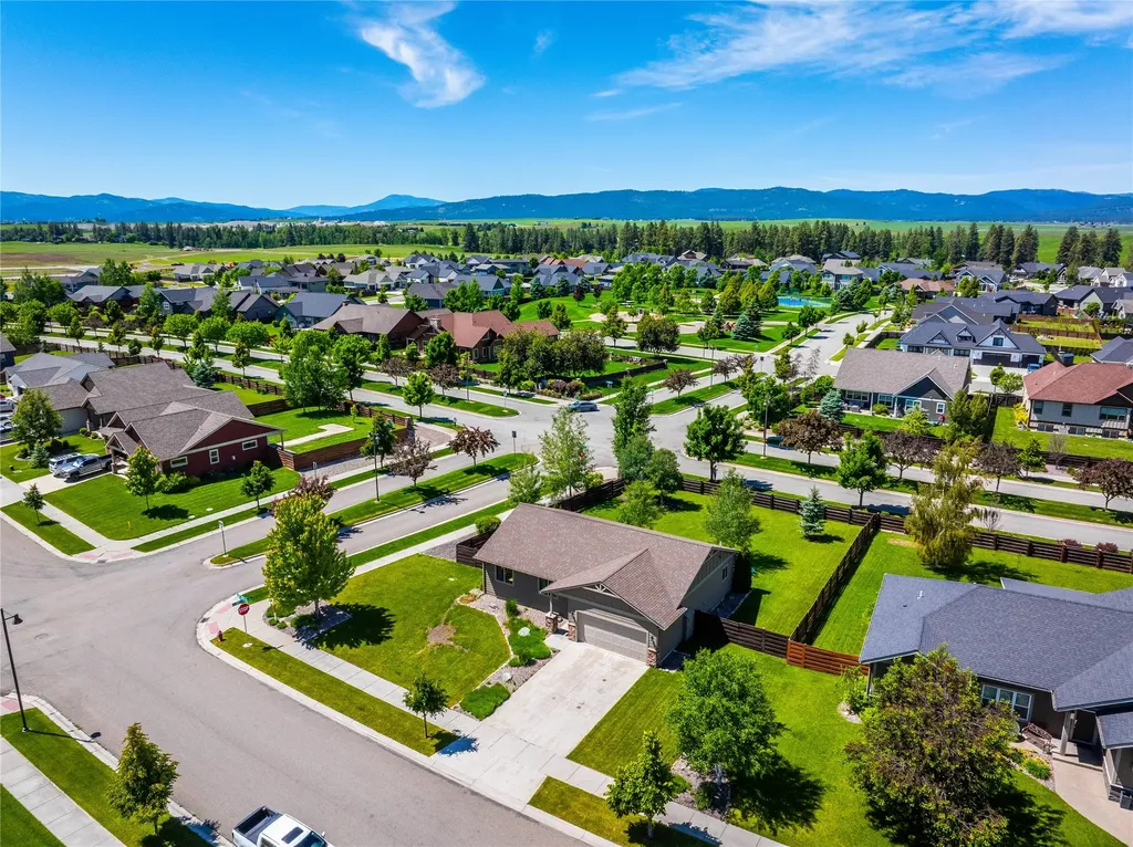 174 Lazy Creek Way Kalispell MT 59901