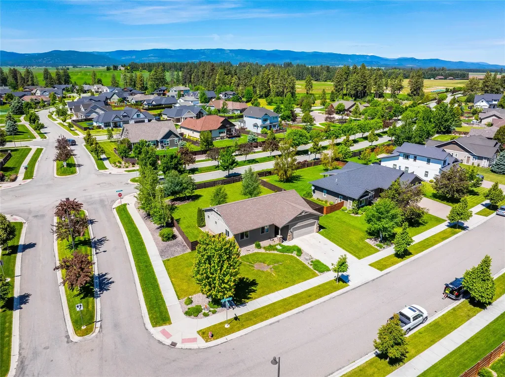 174 Lazy Creek Way Kalispell MT 59901