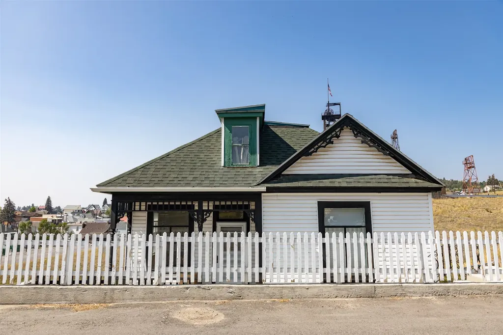 527 Edison Street Butte MT 59701