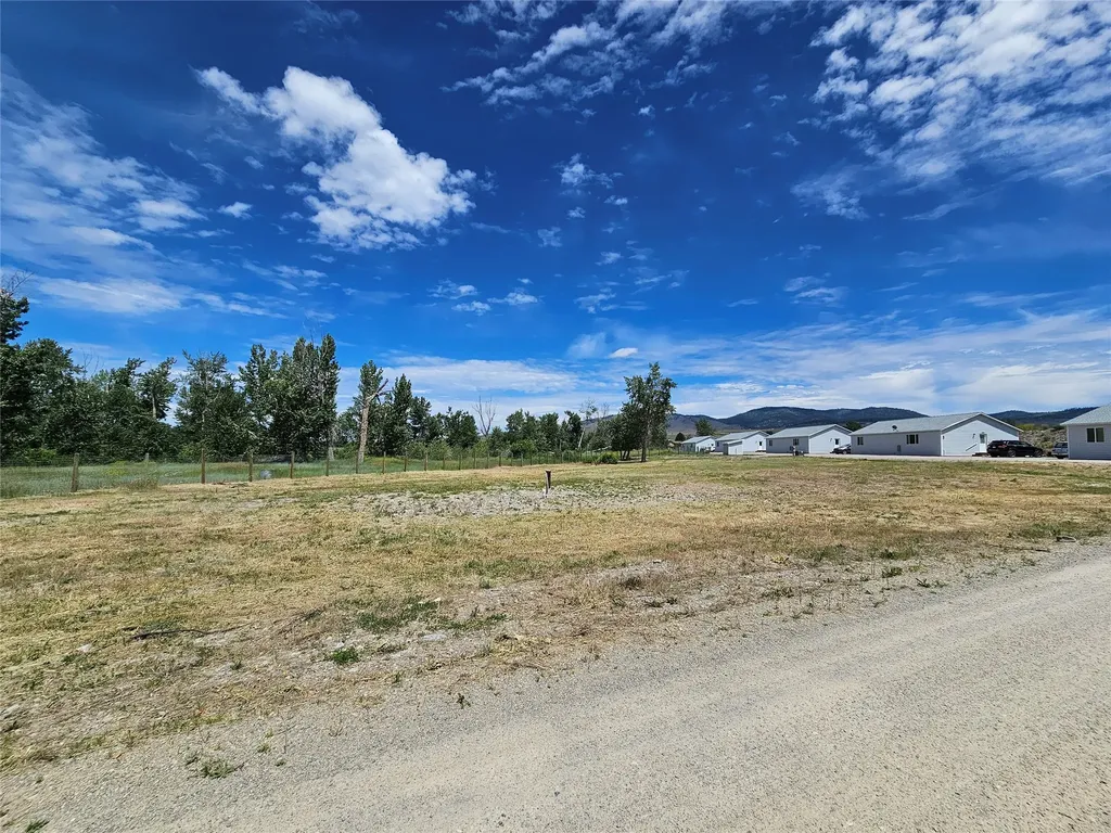 569 Creek Hollow Way Florence MT 59833