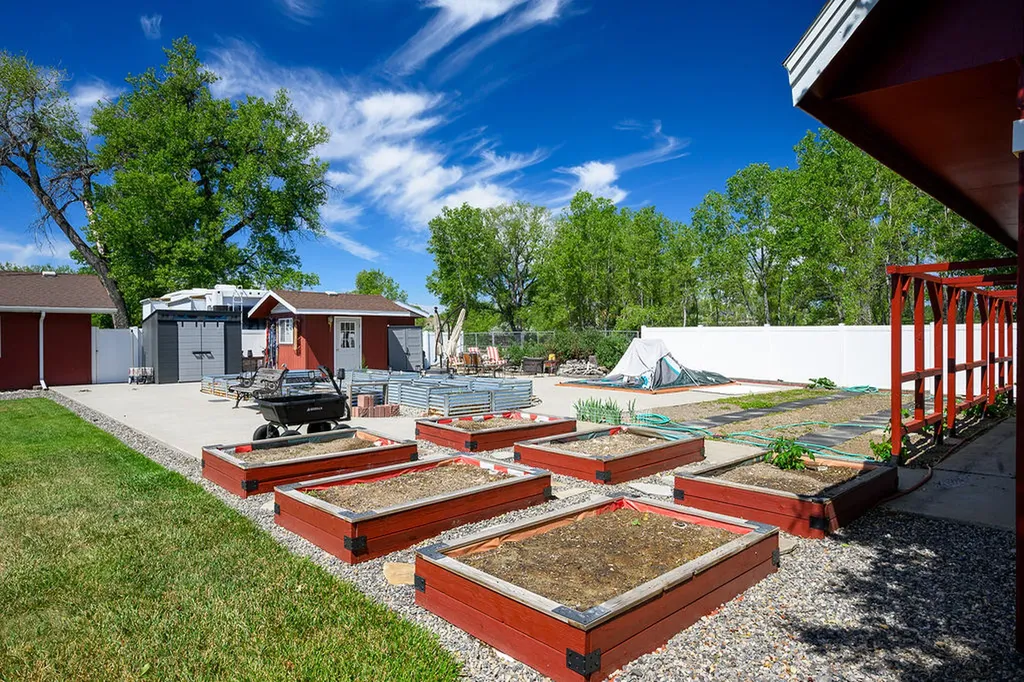 1650 Nahmis Avenue Huntley MT 59037
