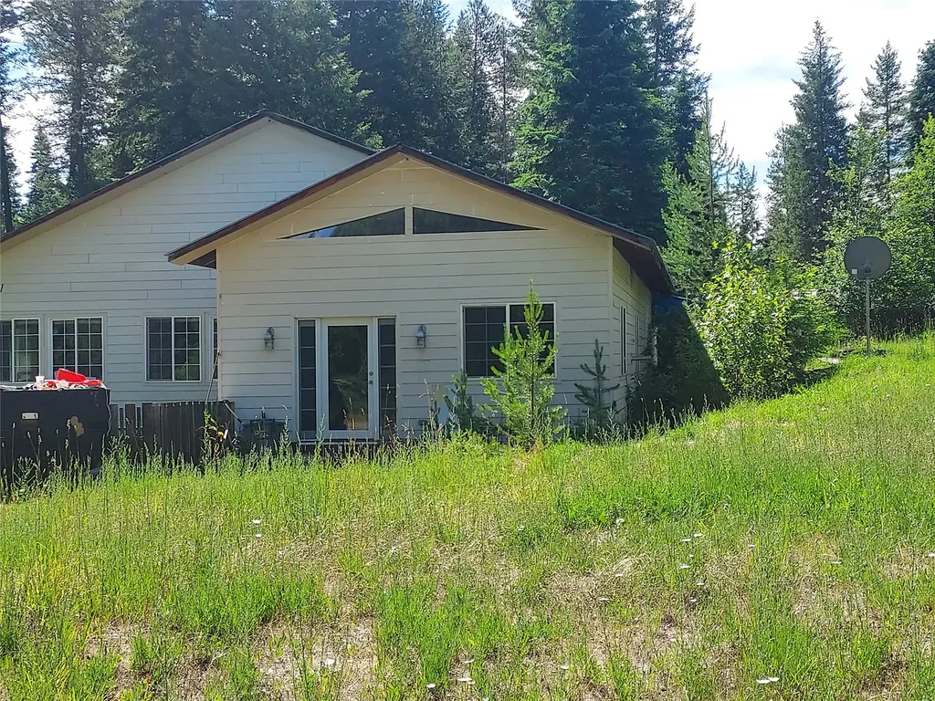 431 Waterfront Road Troy MT 59935