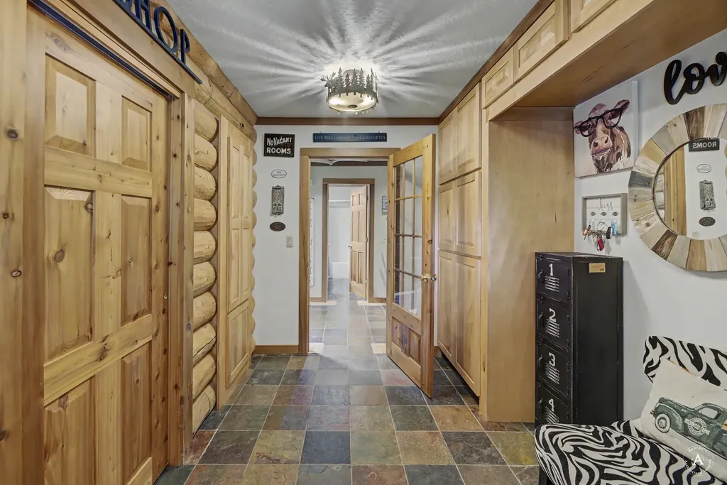 1561 Colorado Gulch Drive Helena MT 59601