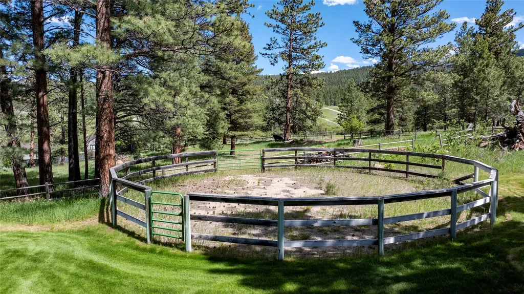 1561 Colorado Gulch Drive Helena MT 59601