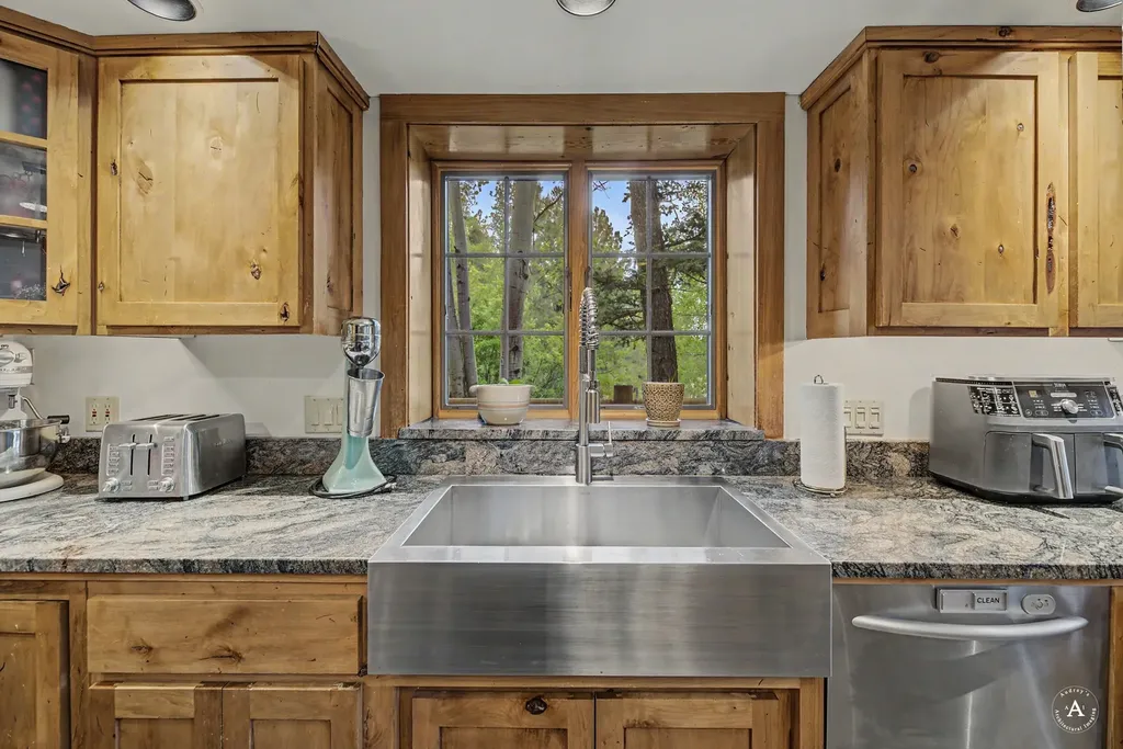 1561 Colorado Gulch Drive Helena MT 59601