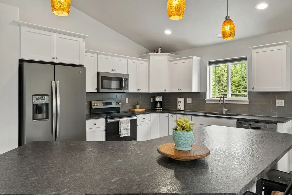 13404 Crescent Moon Drive Bigfork MT 59911