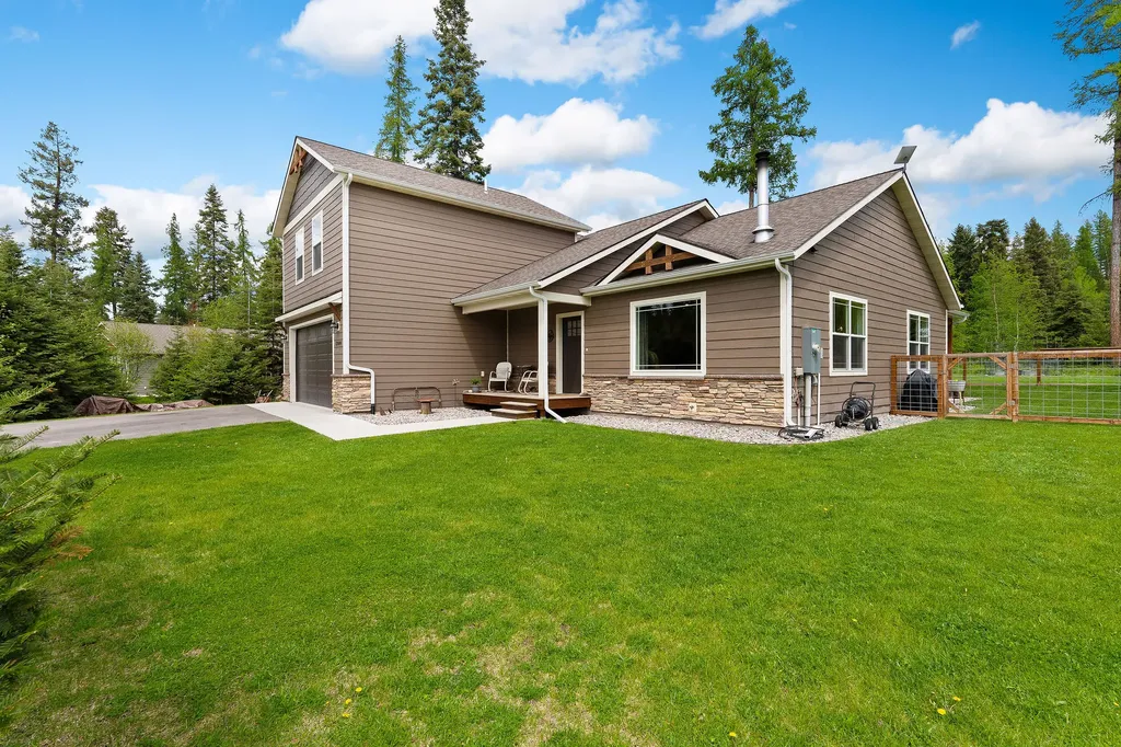 13404 Crescent Moon Drive Bigfork MT 59911
