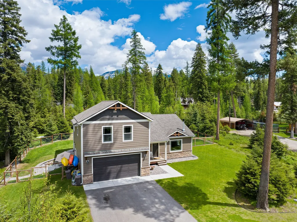 13404 Crescent Moon Drive Bigfork MT 59911