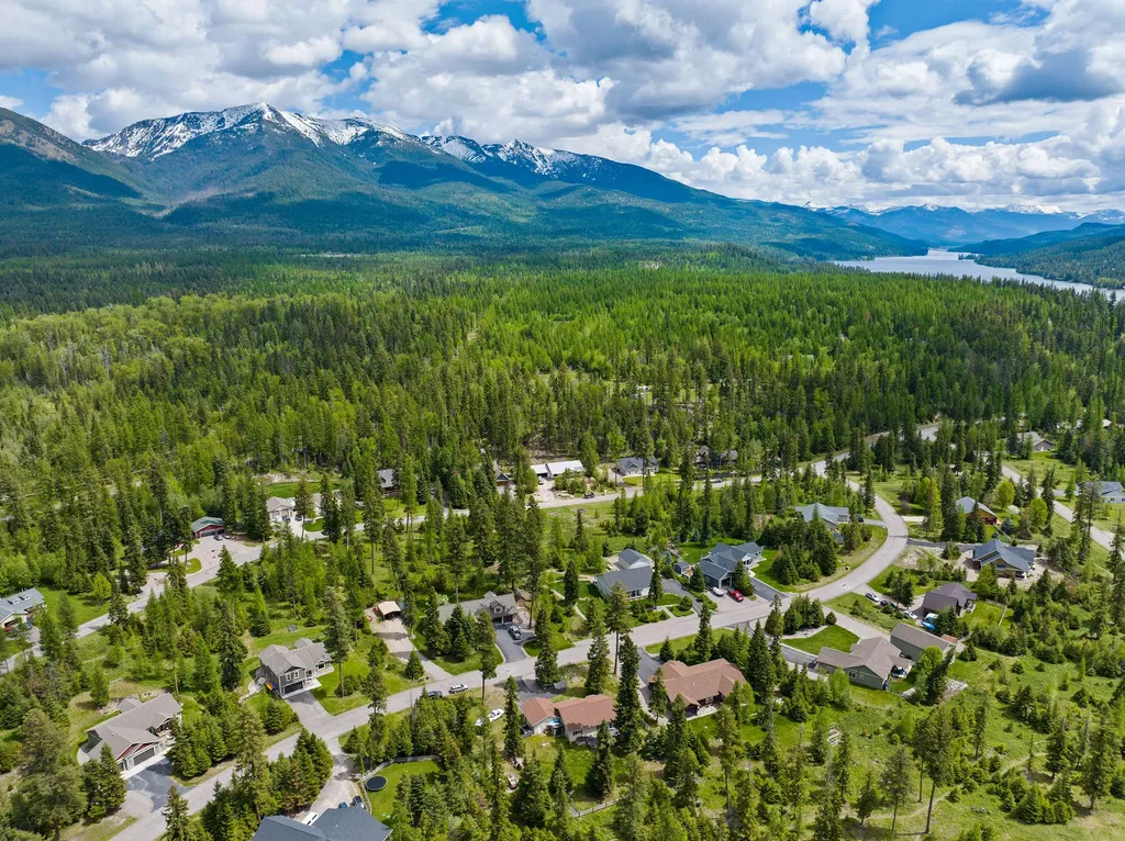 13404 Crescent Moon Drive Bigfork MT 59911