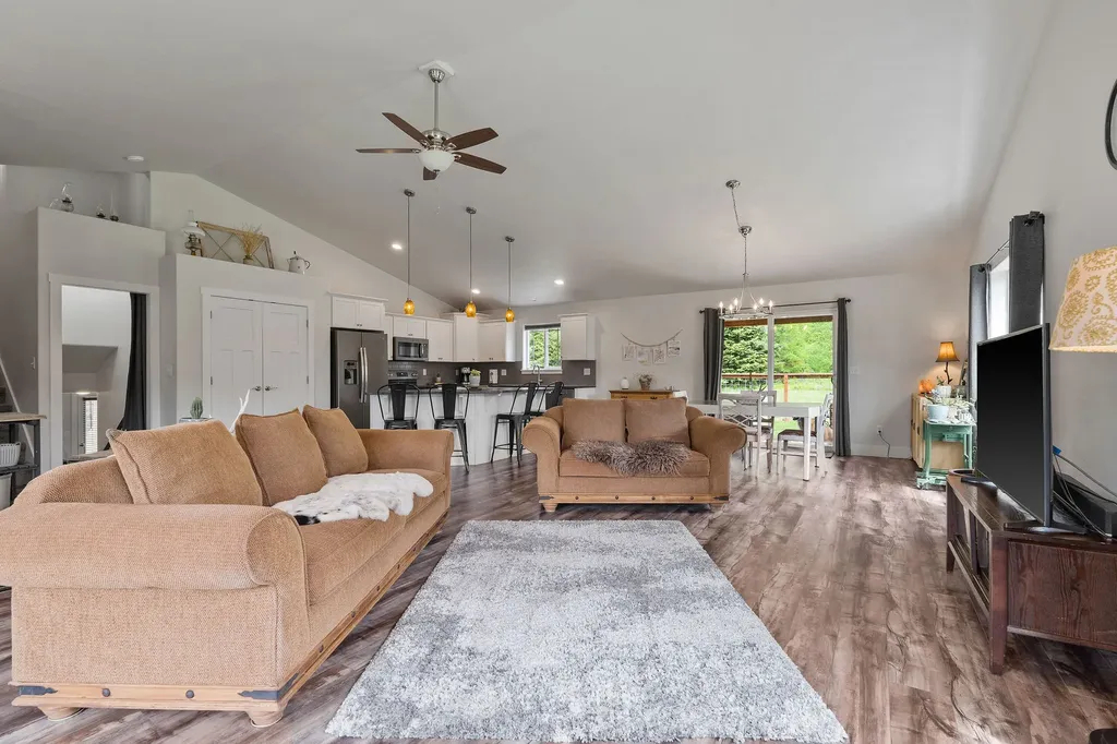 13404 Crescent Moon Drive Bigfork MT 59911