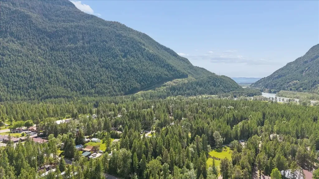 501 1st Avenue NW Hungry Horse MT 59919