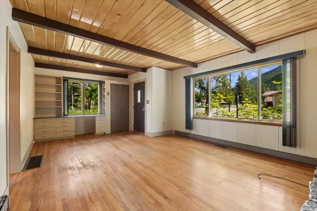 501 1st Avenue NW Hungry Horse MT 59919