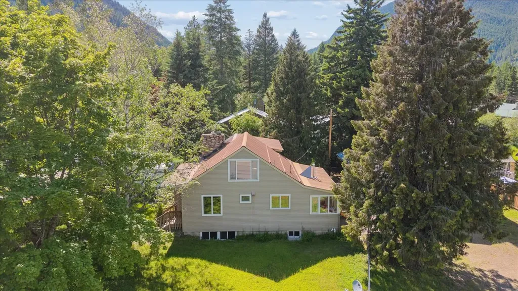501 1st Avenue NW Hungry Horse MT 59919