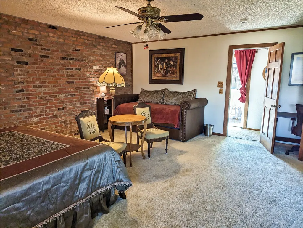 1650 Nahmis Avenue Huntley MT 59037