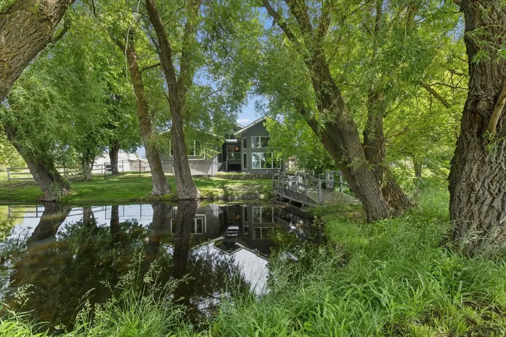 100 Hathaway Lane Kalispell MT 59901