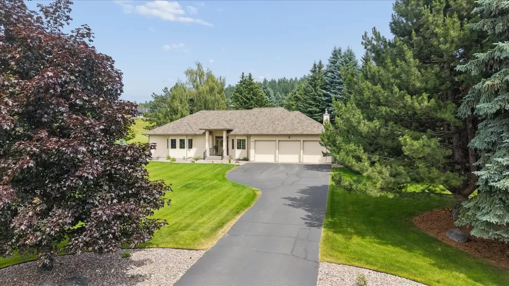 101 Whitetail Court Bigfork MT 59911