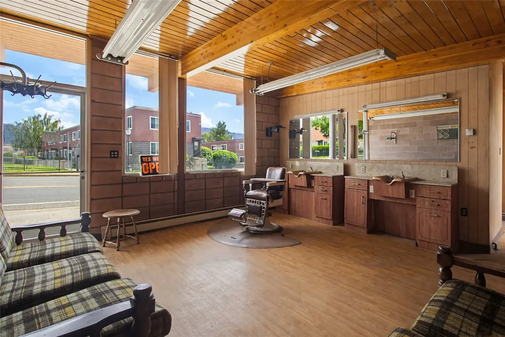 339 S Arizona Street Butte MT 59701