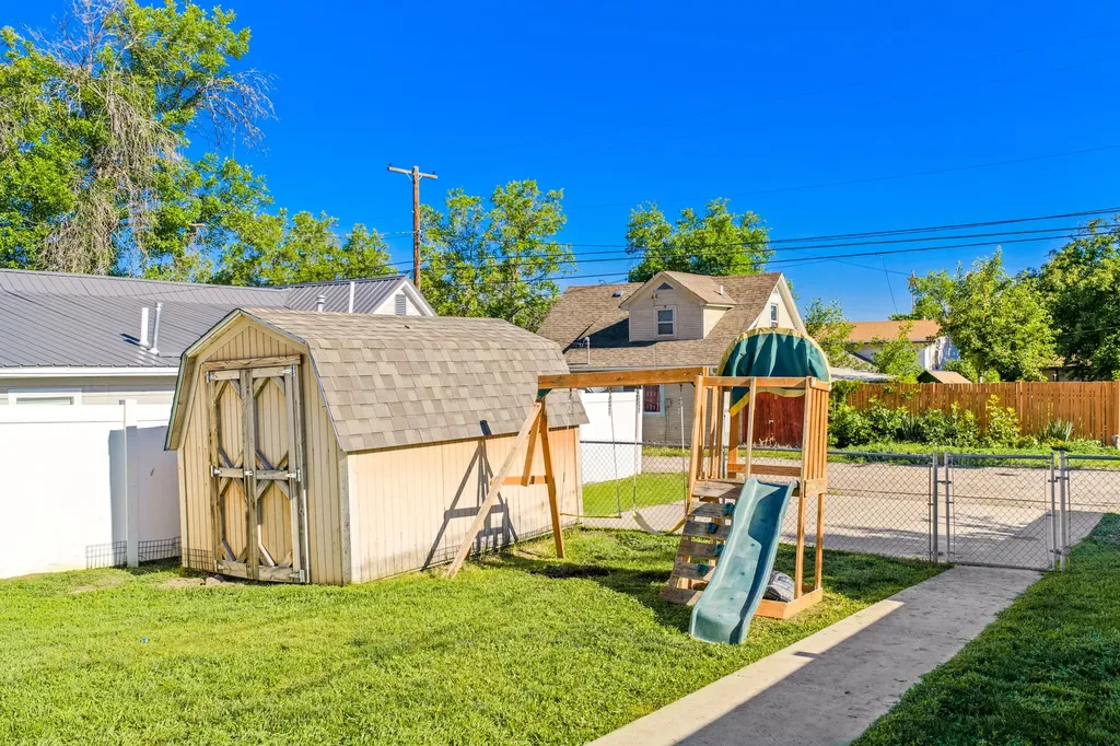 1103 9th Avenue S Great Falls MT 59405