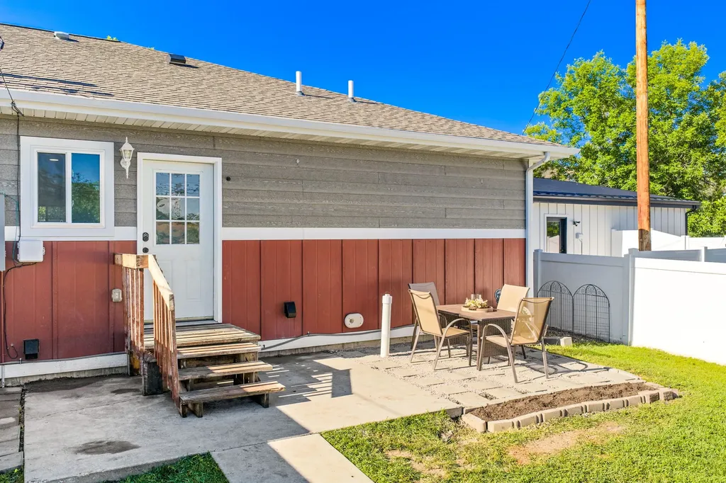 1103 9th Avenue S Great Falls MT 59405