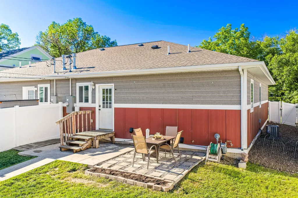 1103 9th Avenue S Great Falls MT 59405