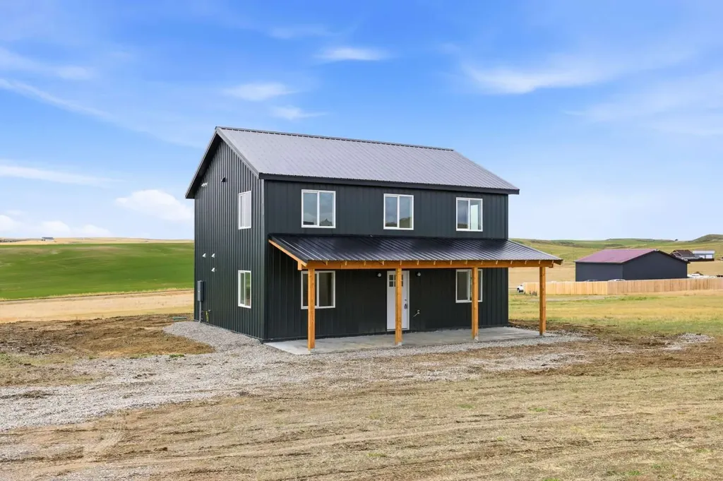 2 Saddle View Circle Three Forks MT 59752