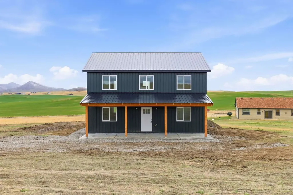 2 Saddle View Circle Three Forks MT 59752