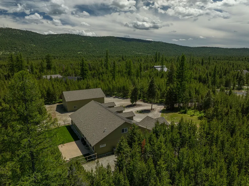 1331 Marion Hubbart Spur Marion MT 59925