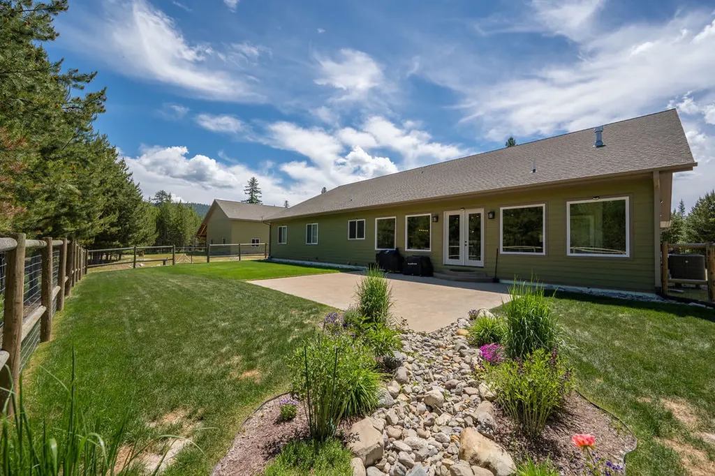 1331 Marion Hubbart Spur Marion MT 59925