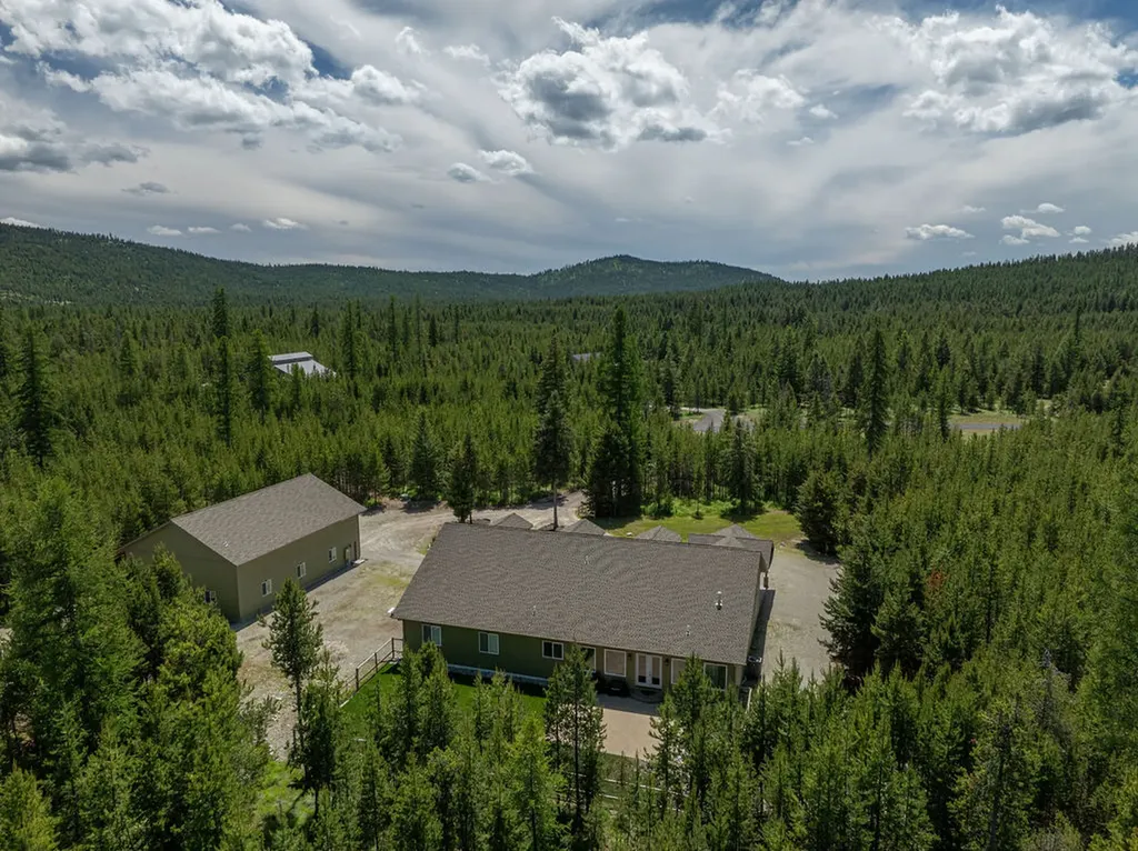 1331 Marion Hubbart Spur Marion MT 59925