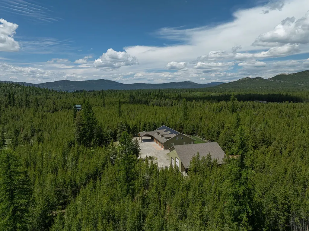 1331 Marion Hubbart Spur Marion MT 59925