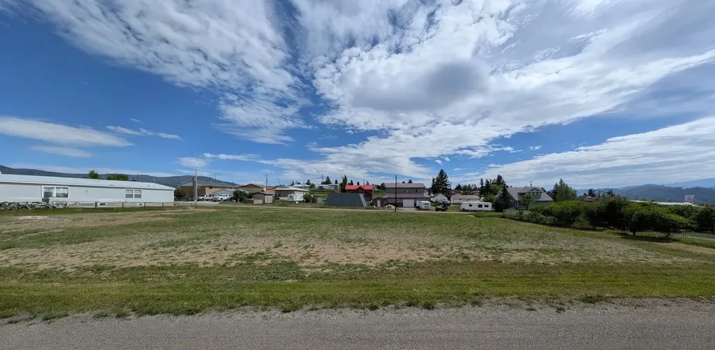 Nhn Hampton Street E White Sulphur Springs MT 59645