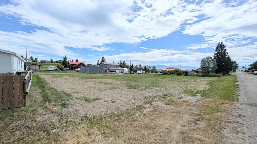 Nhn Hampton Street E White Sulphur Springs MT 59645