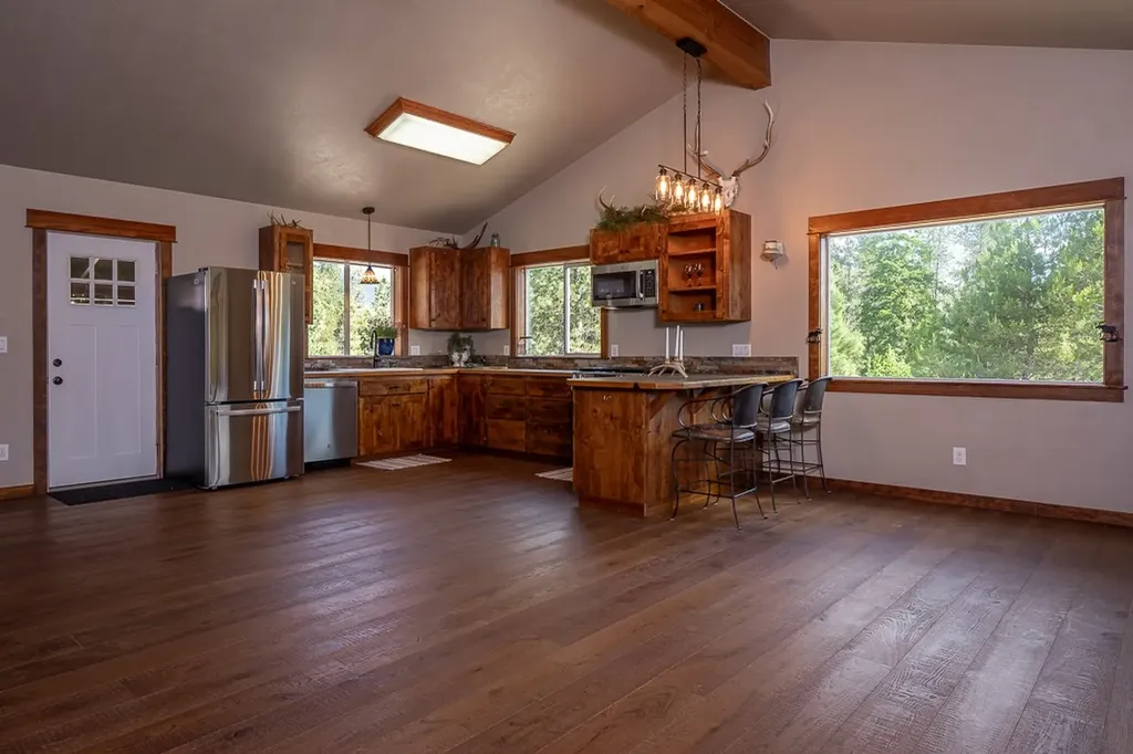 2658 Mt Highway 200 Trout Creek MT 59874