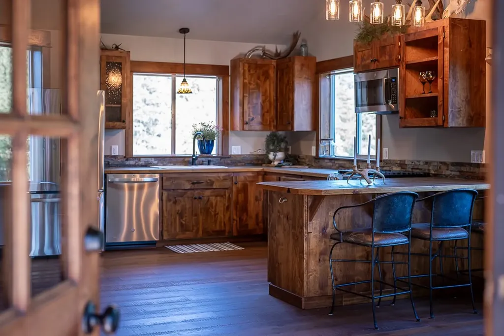 2658 Mt Highway 200 Trout Creek MT 59874