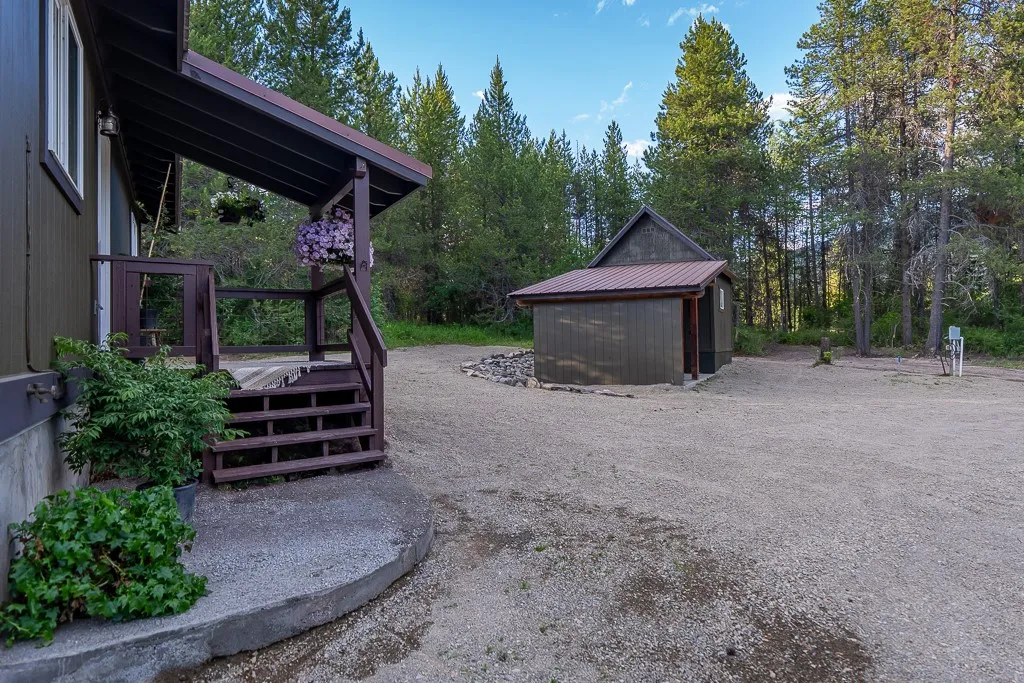 2658 Mt Highway 200 Trout Creek MT 59874