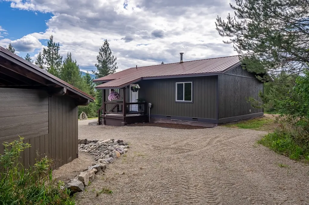 2658 Mt Highway 200 Trout Creek MT 59874