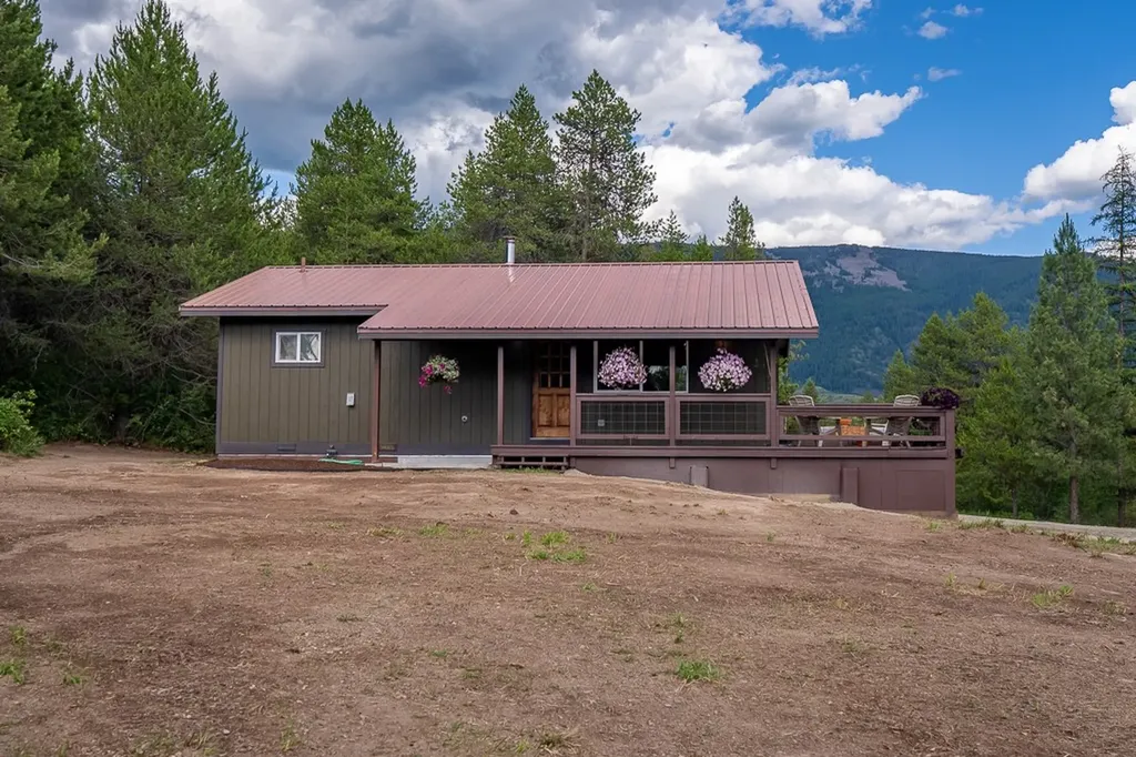 2658 Mt Highway 200 Trout Creek MT 59874