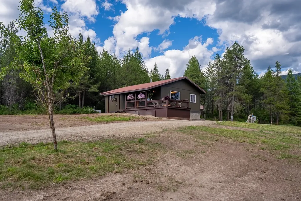 2658 Mt Highway 200 Trout Creek MT 59874