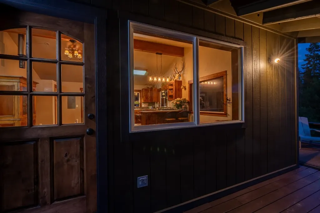 2658 Mt Highway 200 Trout Creek MT 59874