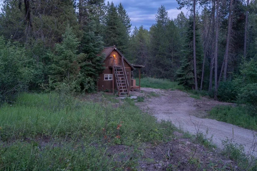 2658 Mt Highway 200 Trout Creek MT 59874